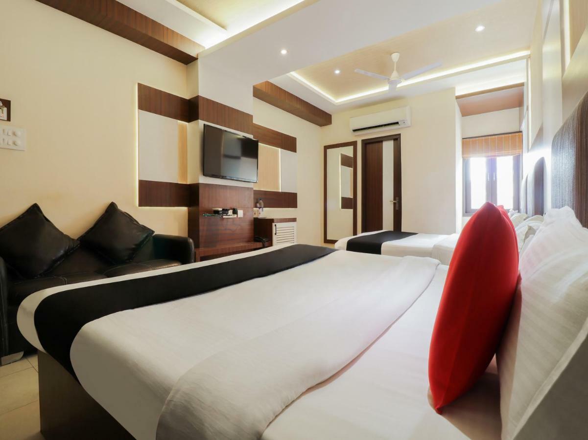 Capital O 46218 Royal Cottage Suite Kanpur Luaran gambar