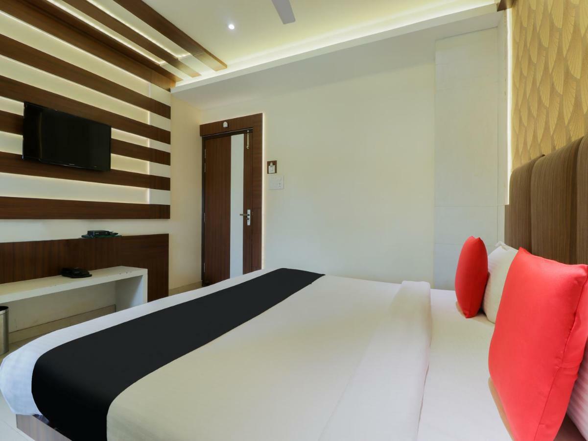 Capital O 46218 Royal Cottage Suite Kanpur Luaran gambar
