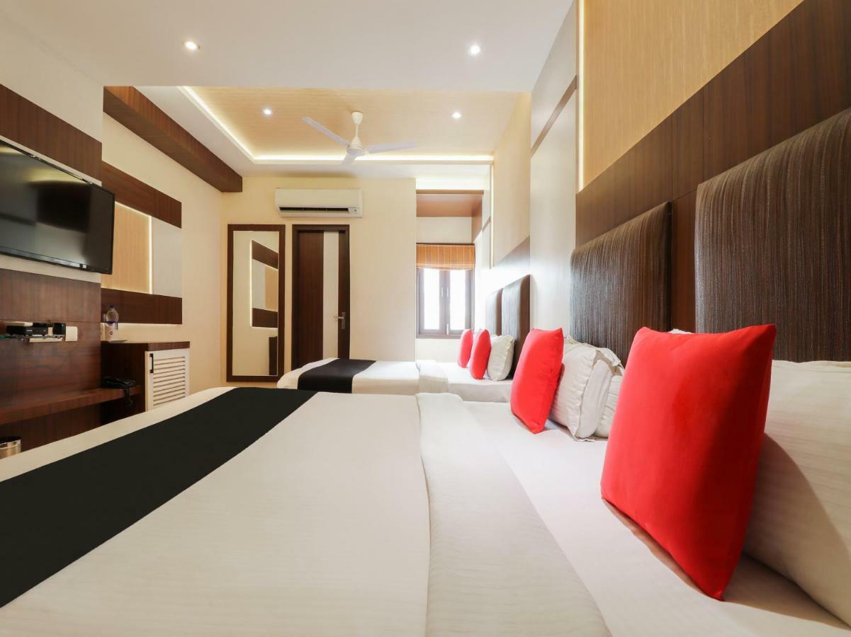 Capital O 46218 Royal Cottage Suite Kanpur Luaran gambar